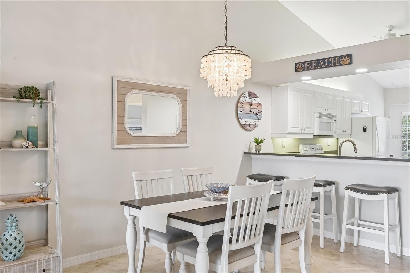 Condominium at 412 SUNSET LAKE BLVD #202, VENICE, photo 15 of 44