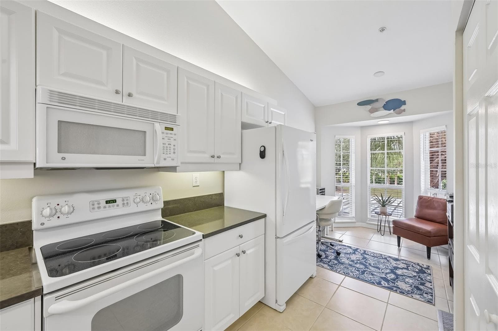 Condominium at 412 SUNSET LAKE BLVD #202, VENICE, photo 16 of 44