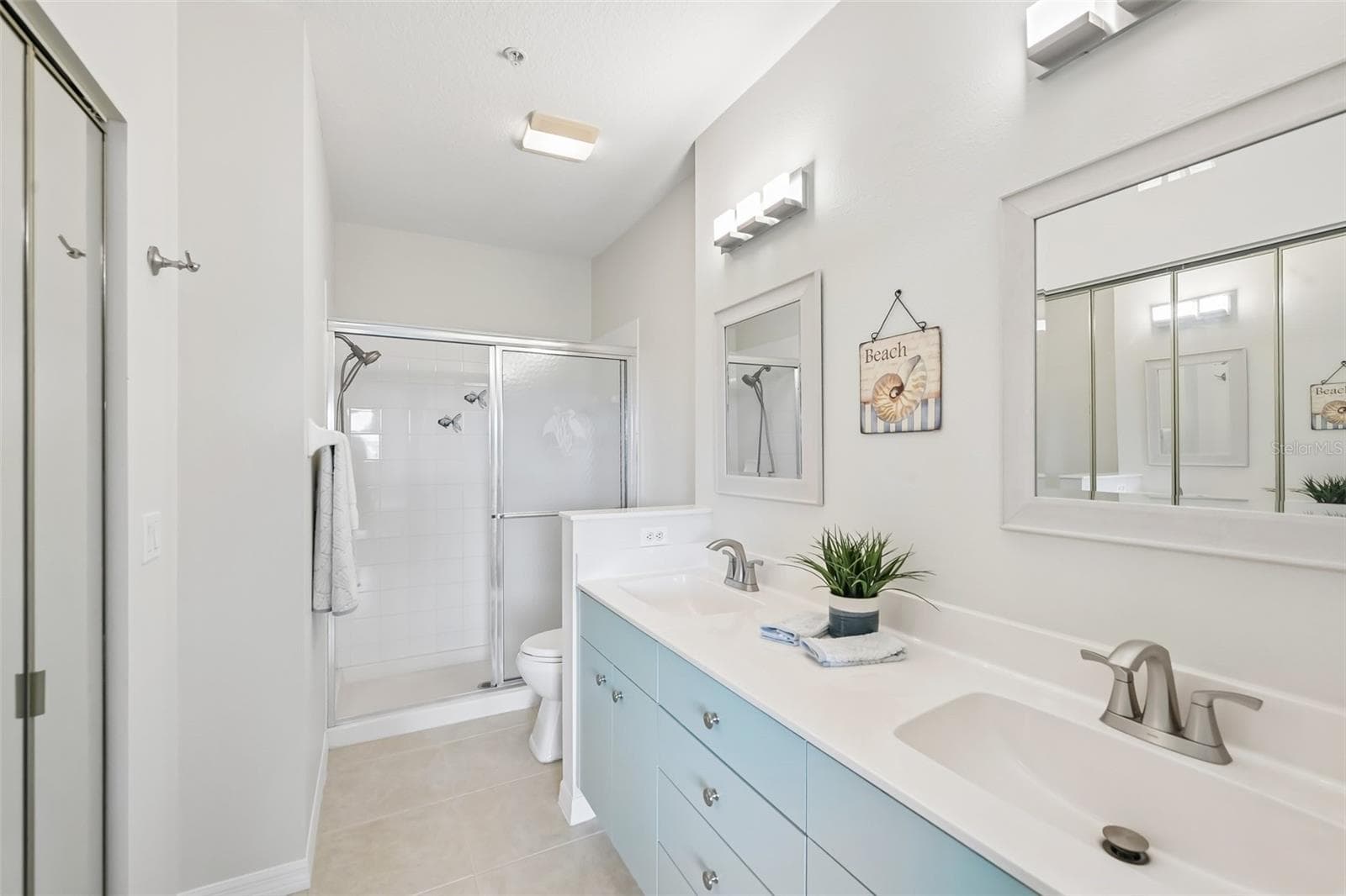 Condominium at 412 SUNSET LAKE BLVD #202, VENICE, photo 32 of 44