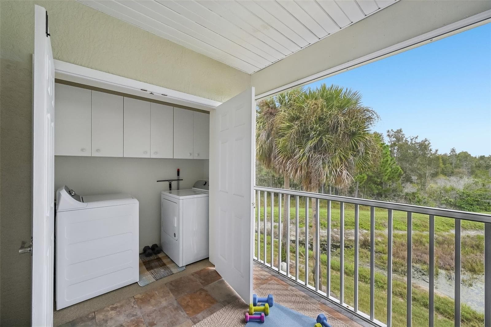 Condominium at 412 SUNSET LAKE BLVD #202, VENICE, photo 40 of 44