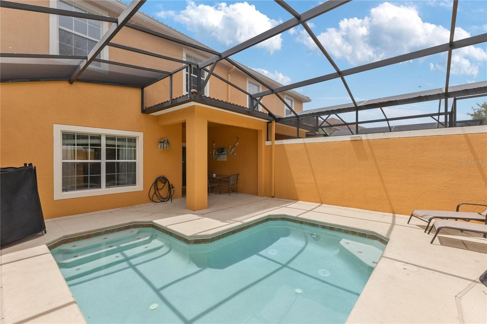 Townhouse at 2911 BANANA PALM DR, KISSIMMEE, photo 2 of 41