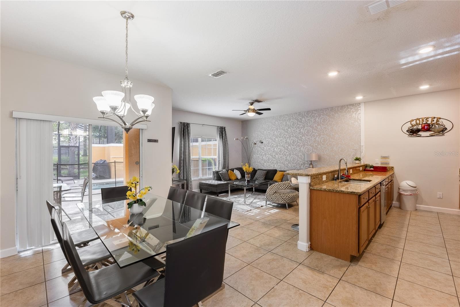 Townhouse at 2911 BANANA PALM DR, KISSIMMEE, photo 13 of 41