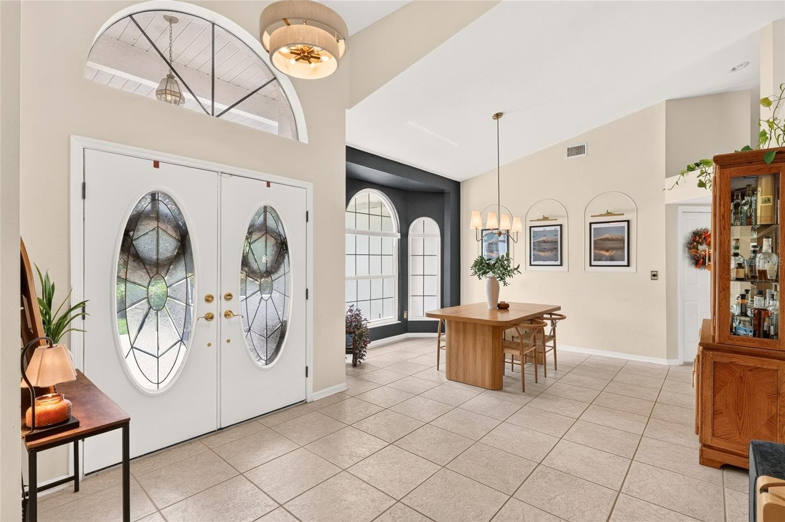 Foyer - 549 W NATIONAL ST, HERNANDO
