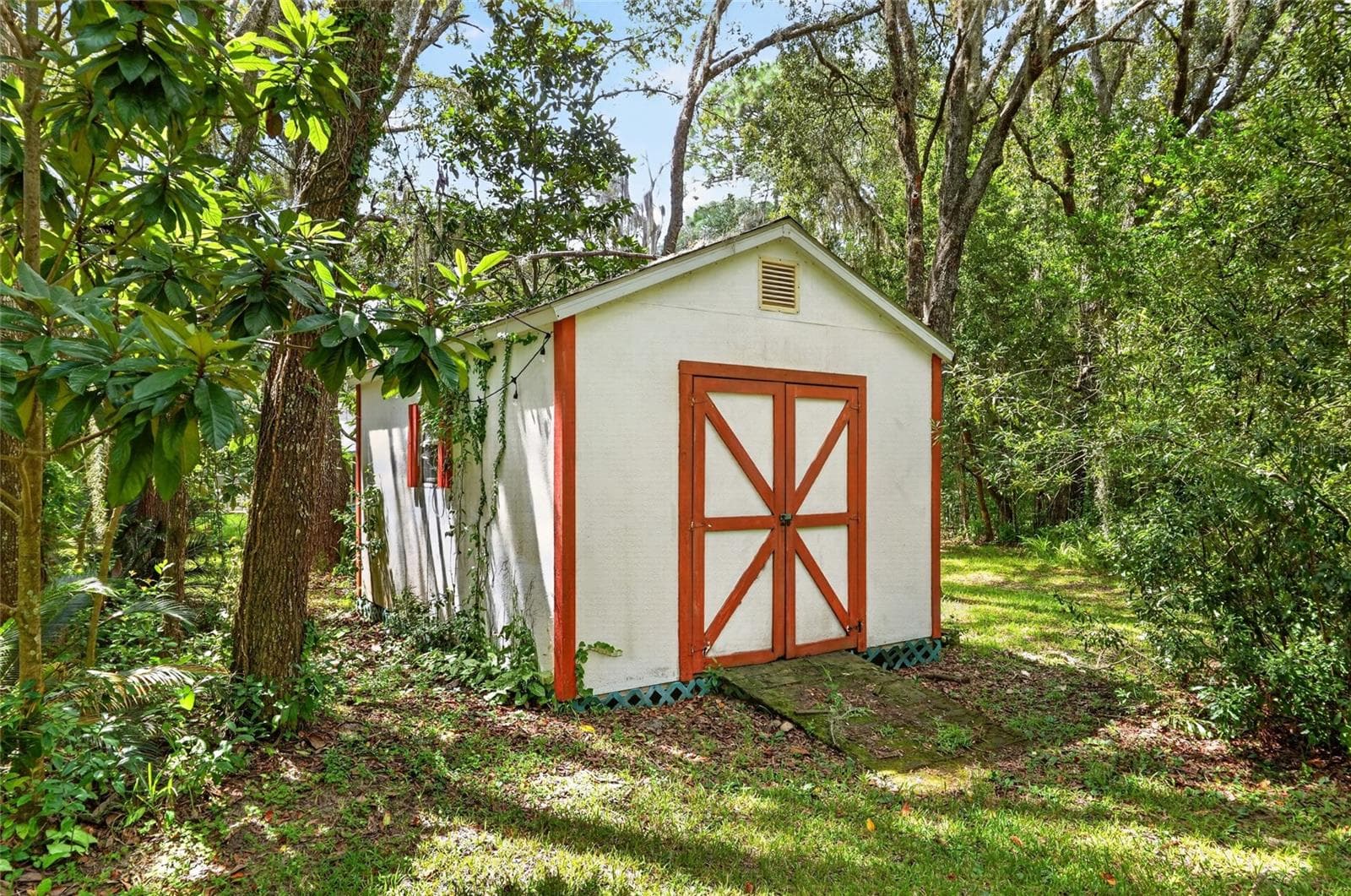 Storage Shed - 549 W NATIONAL ST, HERNANDO