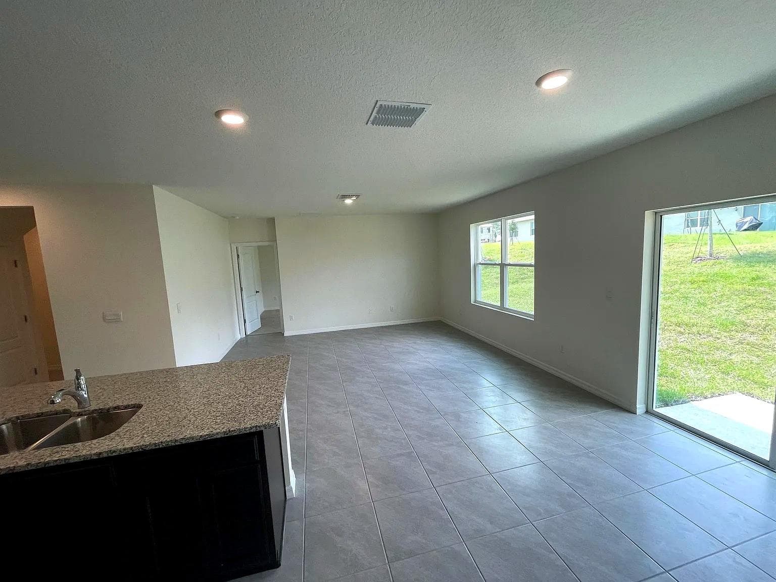 Single Family Residence at 2030 MAPLE RIDGE DR, ZELLWOOD, photo 46 of 51