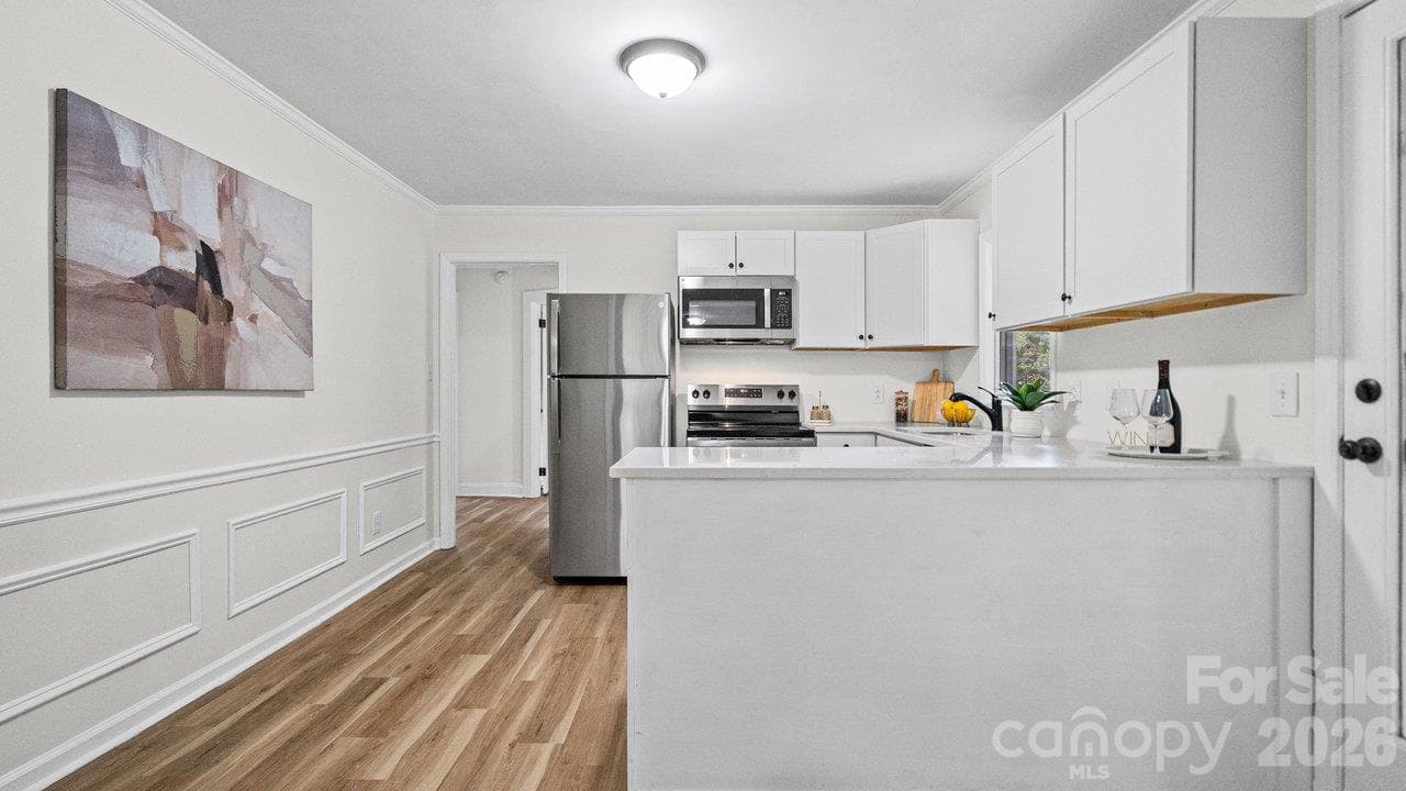 Single Family Residence at 78 Stonecrest Circle, Concord, photo 13 of 38