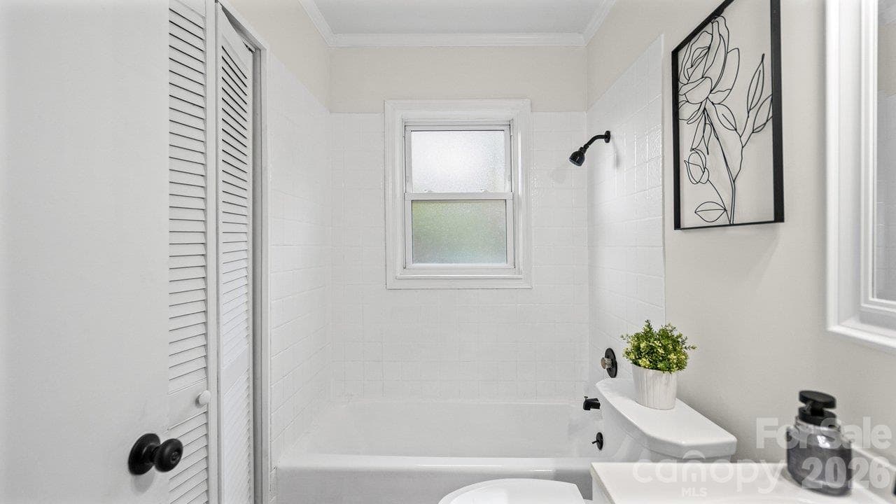 Single Family Residence at 78 Stonecrest Circle, Concord, photo 22 of 38