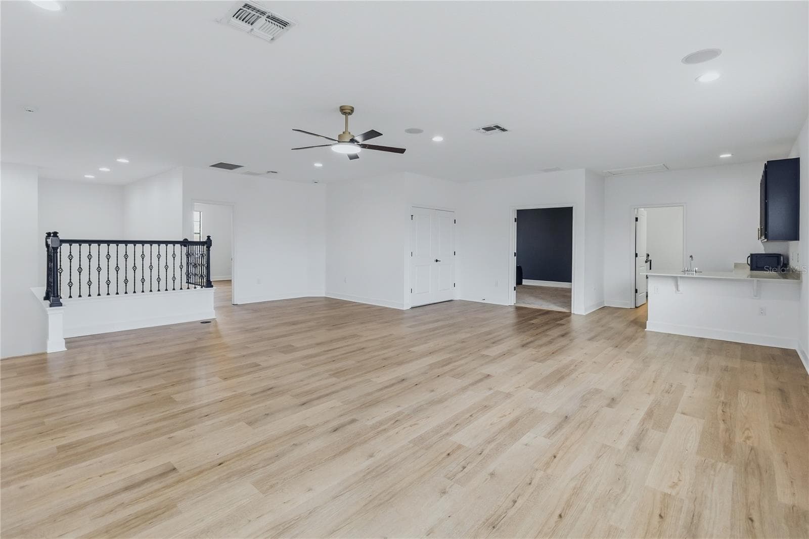Single Family Residence at 5785 SAYBROOK CIR, SANFORD, photo 45 of 81