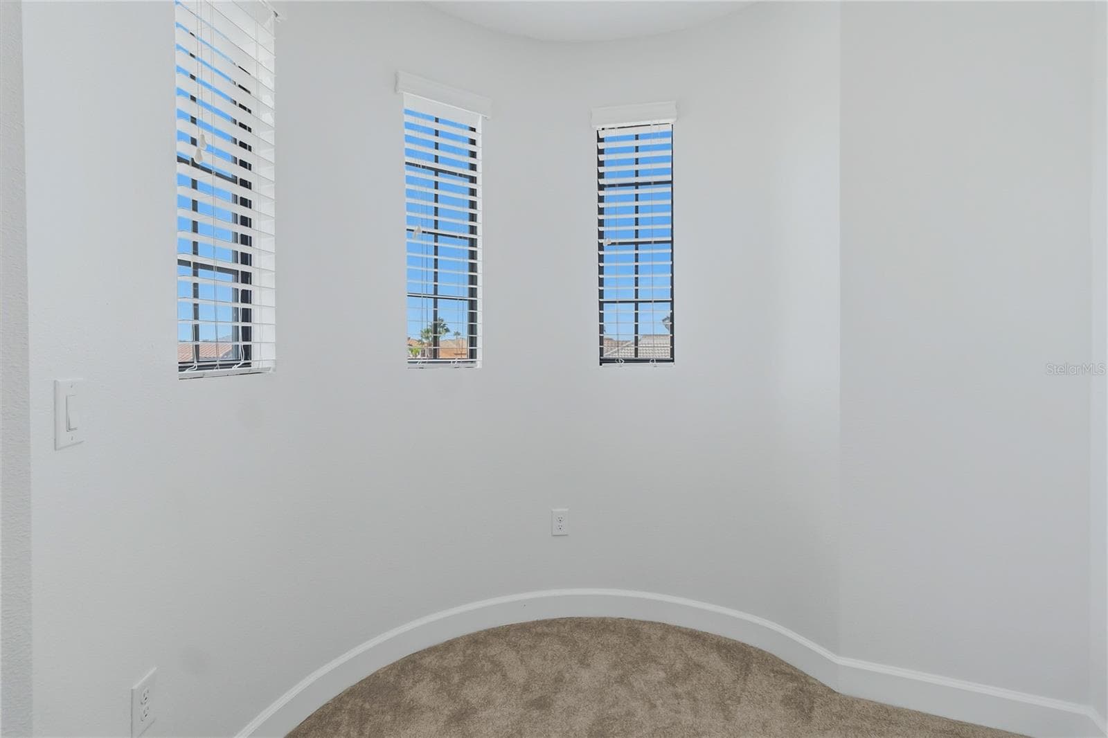 Single Family Residence at 5785 SAYBROOK CIR, SANFORD, photo 62 of 81