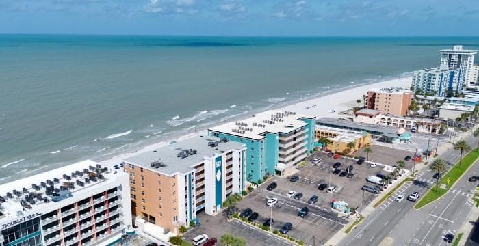 Condominium at 17200 GULF BLVD #408, NORTH REDINGTON BEACH, photo 10 of 59