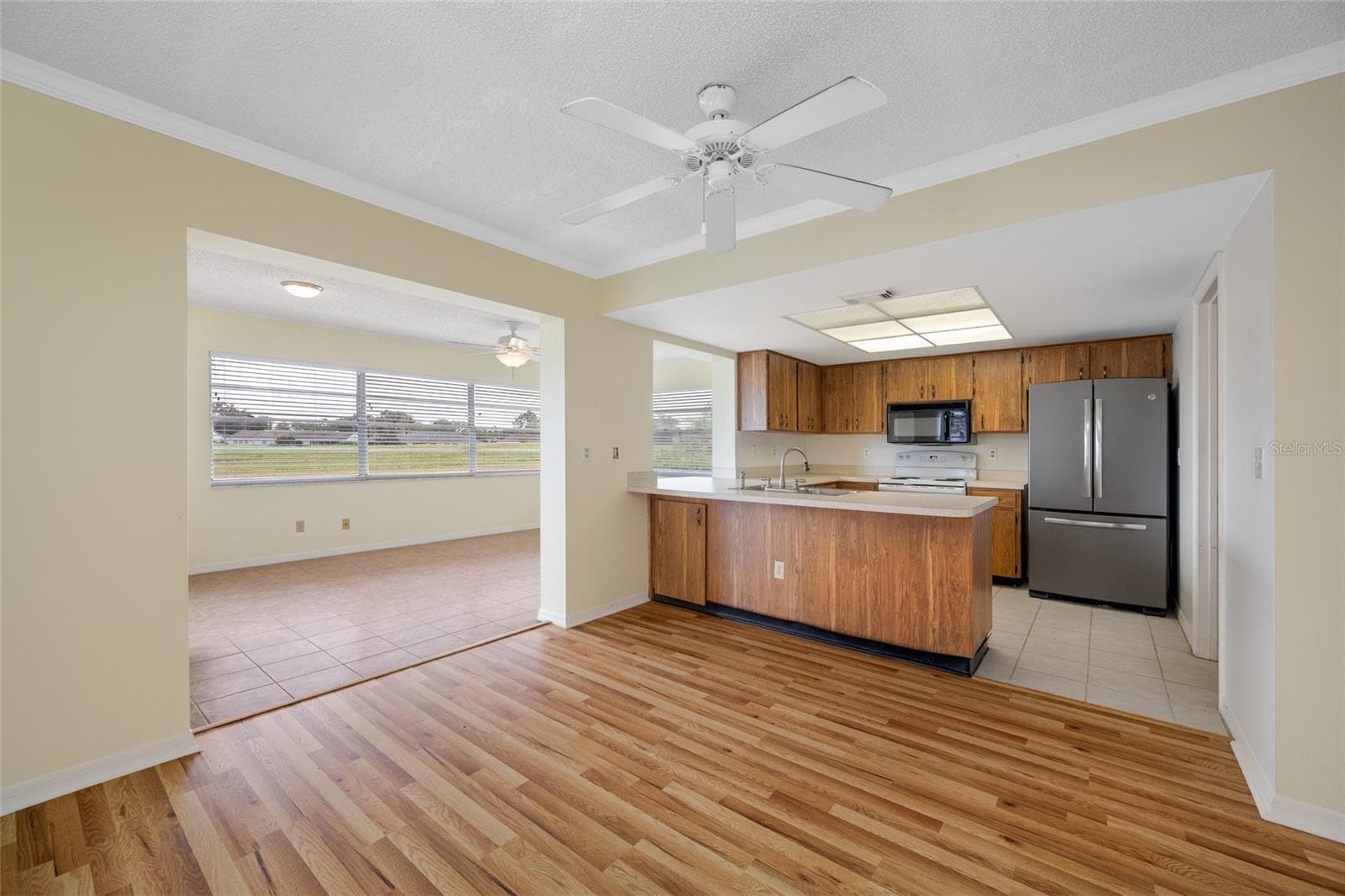 Condominium at 2020 HULLHOUSE DR, SUN CITY CENTER, photo 6 of 40
