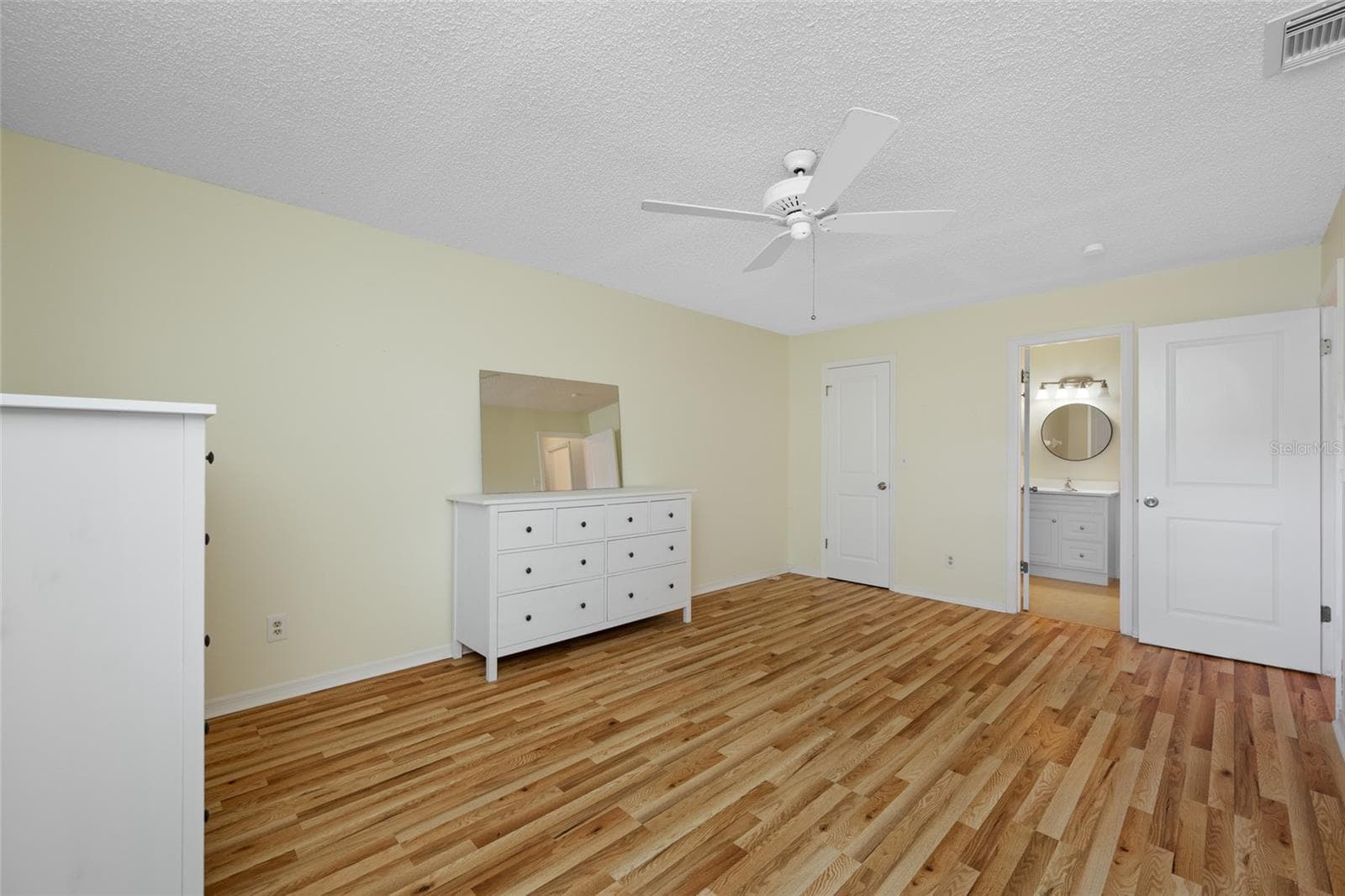 Primary Bedroom - 2020 HULLHOUSE DR, SUN CITY CENTER