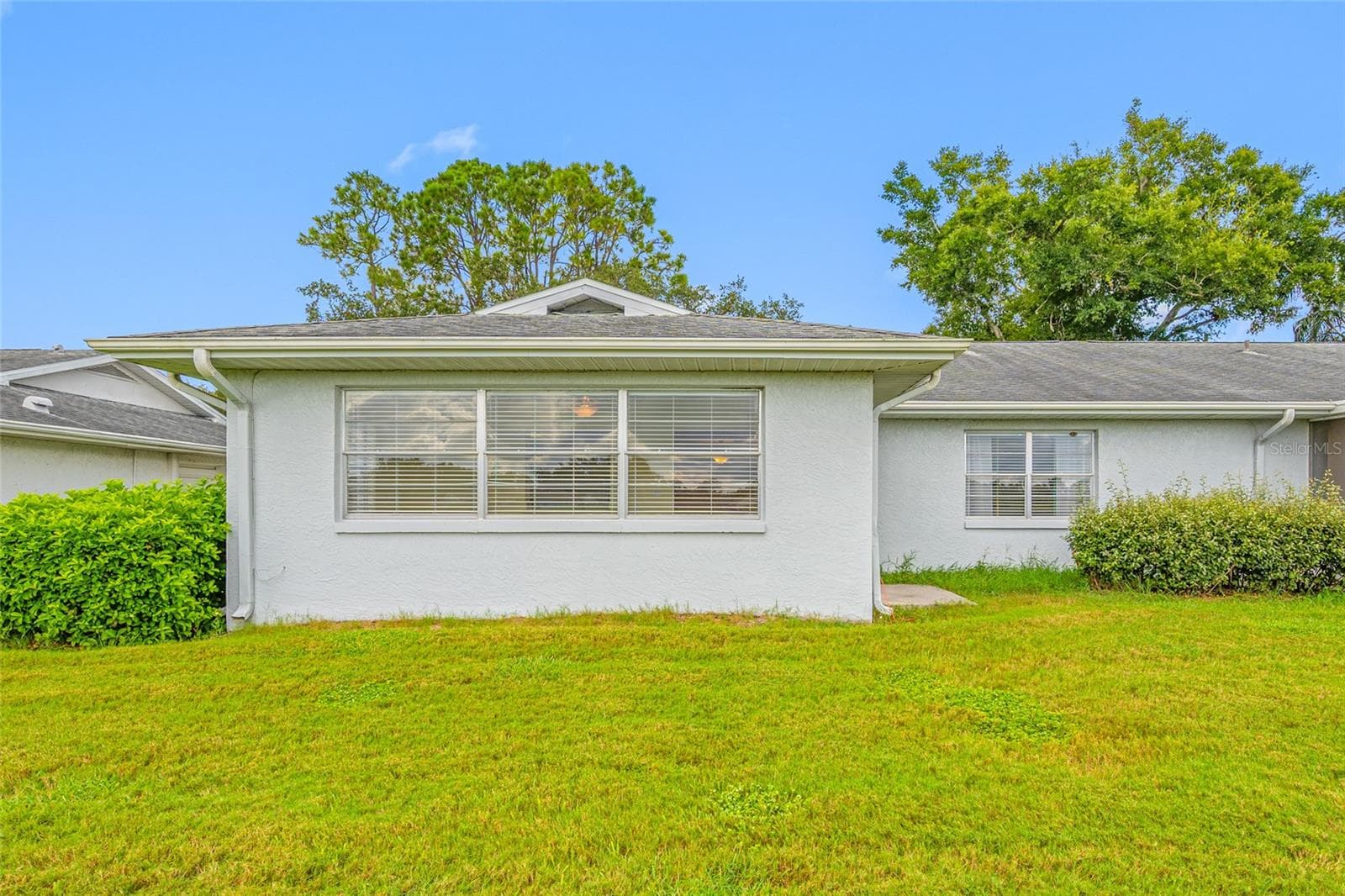 Condominium at 2020 HULLHOUSE DR, SUN CITY CENTER, photo 39 of 40