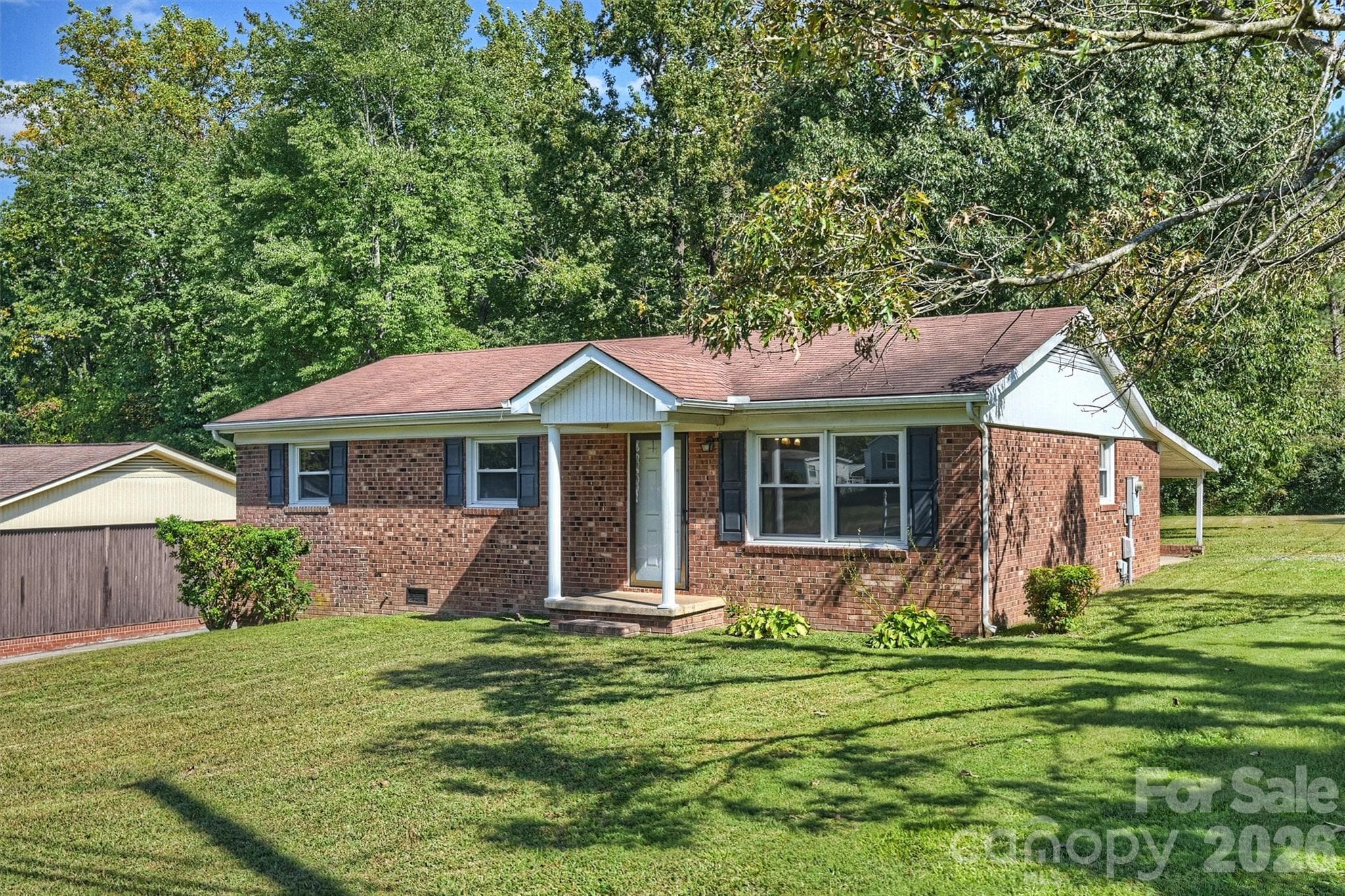 Single Family Residence at 535 S Little Texas Road, Kannapolis, photo 2 of 16