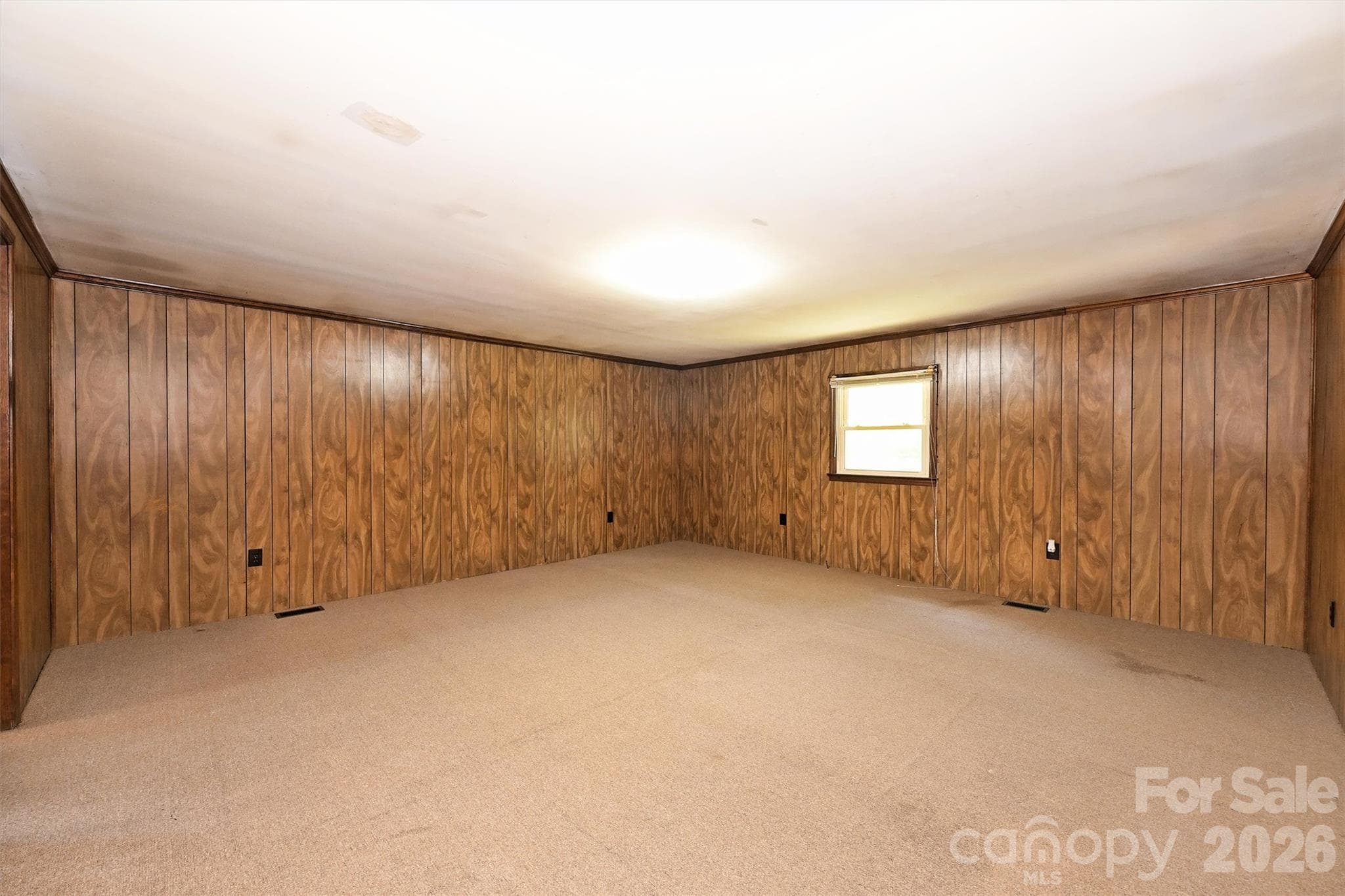 Bonus Room - 535 S Little Texas Road, Kannapolis