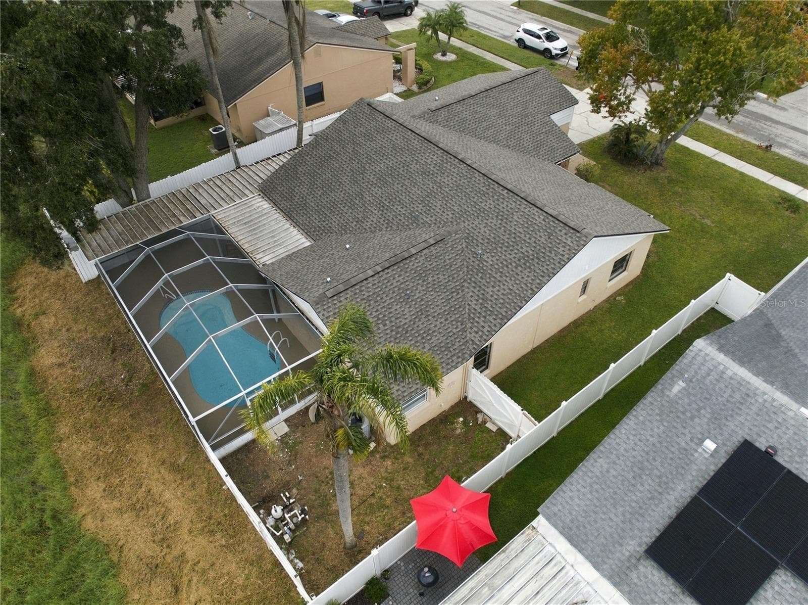 Single Family Residence at 16115 PEBBLEBROOK DR, TAMPA, photo 40 of 48