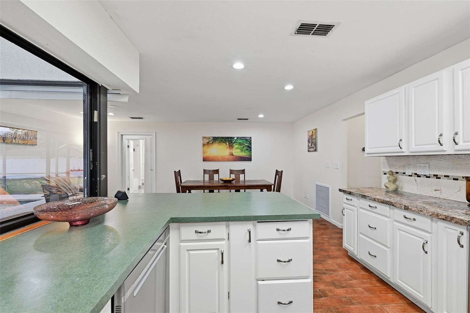 Single Family Residence at 4534 MOHICAN TRL, VALRICO, photo 19 of 61
