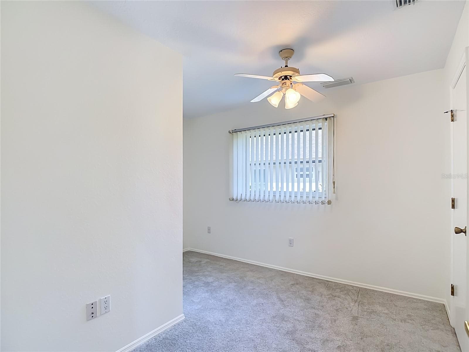 Single Family Residence at 63 CLUBHOUSE RD, ROTONDA WEST, photo 17 of 46