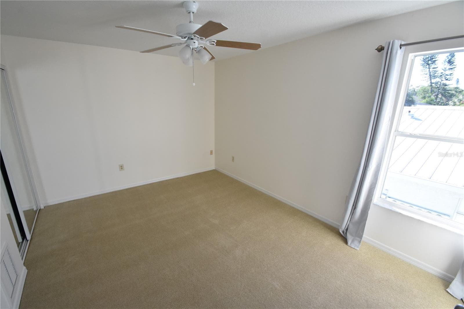 2nd Floor Bed 1 - 2918 10TH ST N, ST PETERSBURG