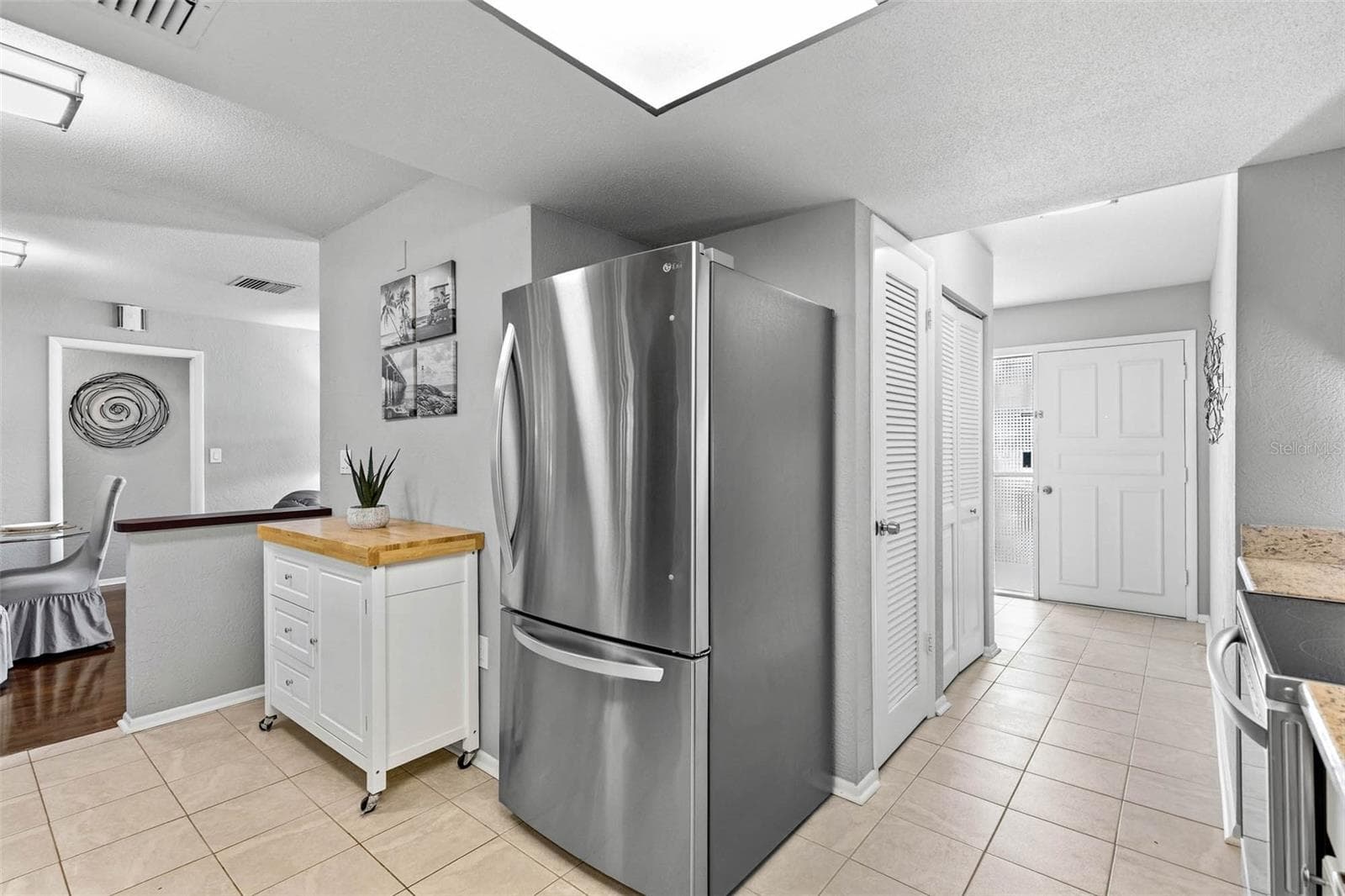 Single Family Residence at 179 SUNSHINE DR, PALM HARBOR, photo 12 of 30