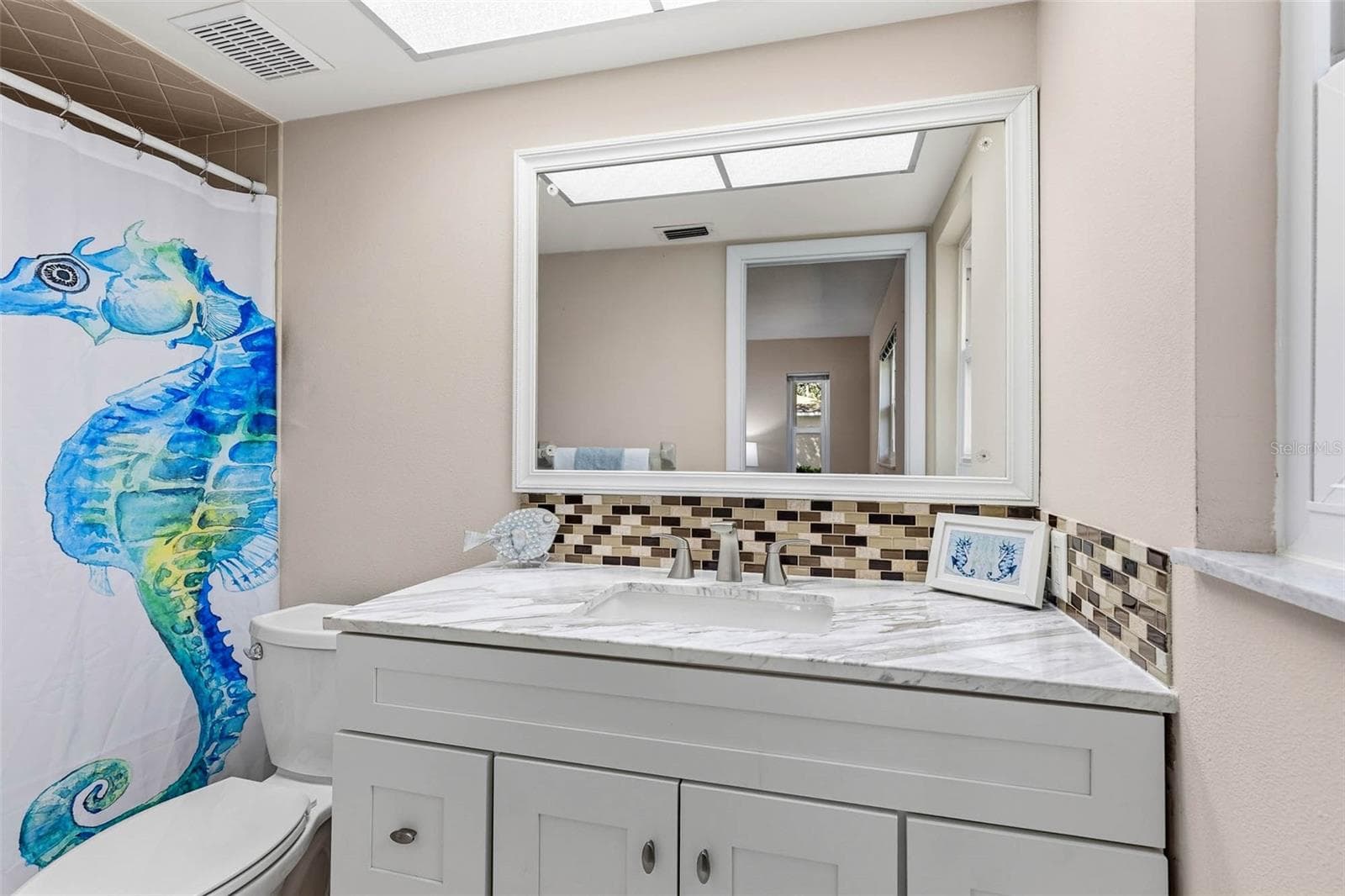 Single Family Residence at 179 SUNSHINE DR, PALM HARBOR, photo 18 of 30