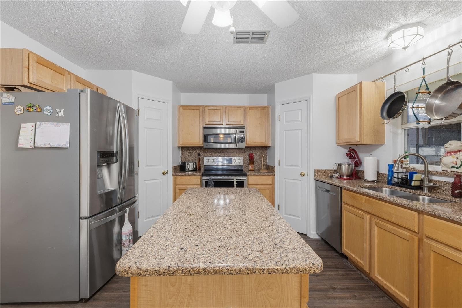 Kitchen - 3640 STONEFIELD DR, ORLANDO