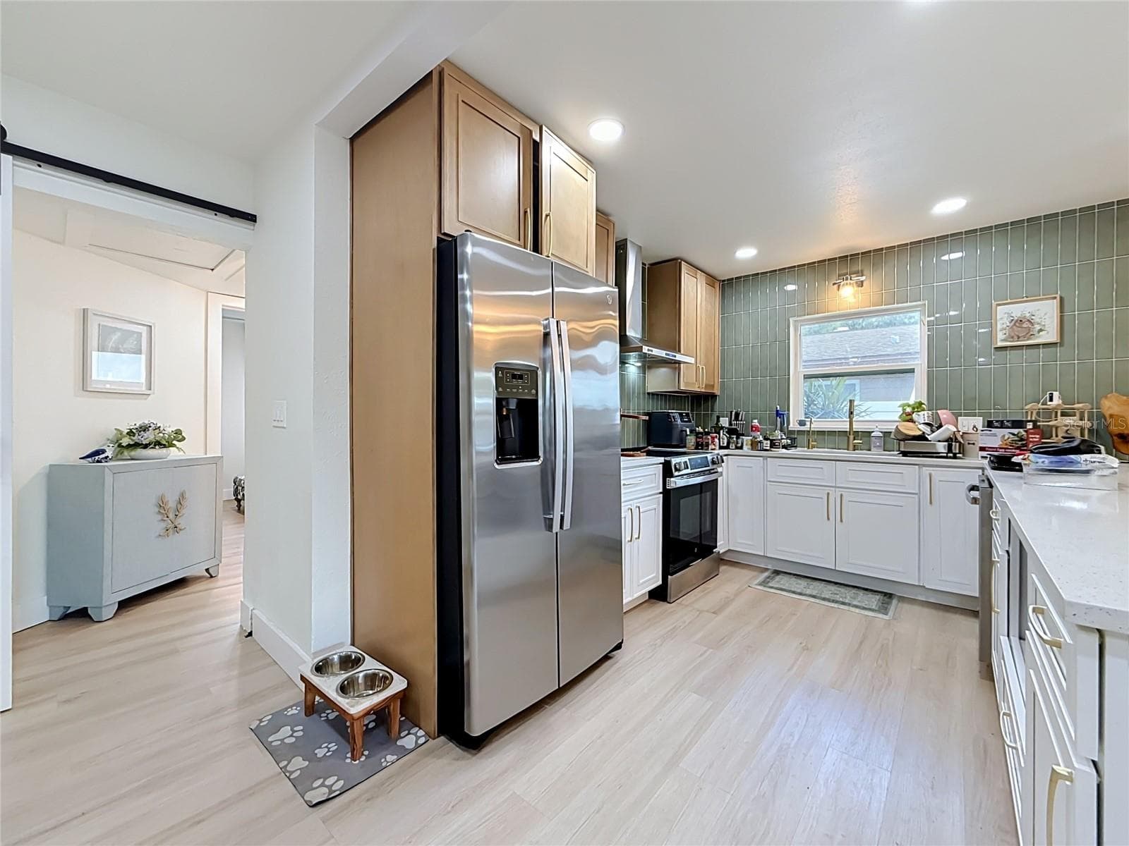 Single Family Residence at 5833 DARTMOUTH AVE N, ST PETERSBURG, photo 18 of 54