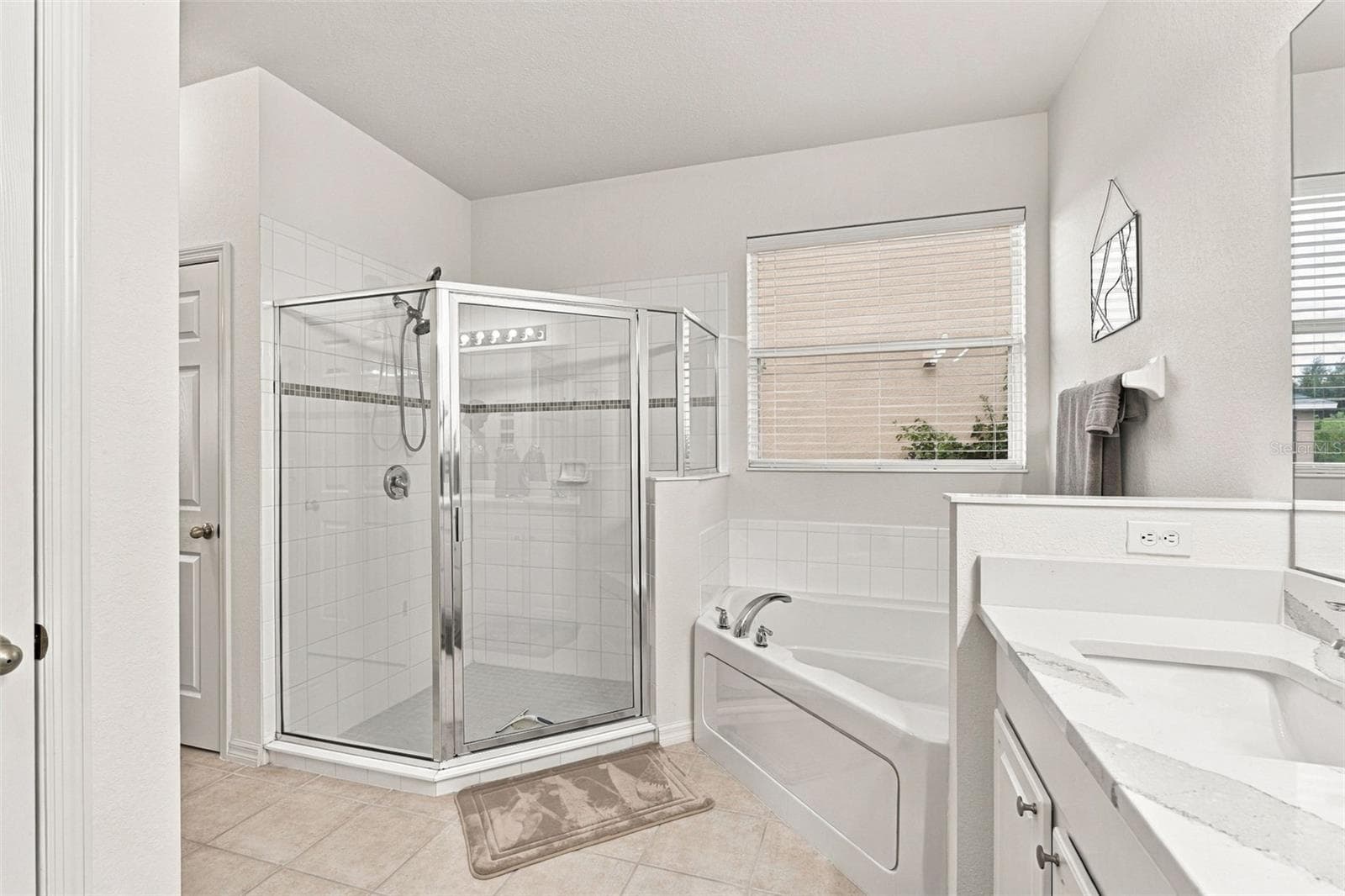 Single Family Residence at 27824 ARROWHEAD CIR, PUNTA GORDA, photo 33 of 49
