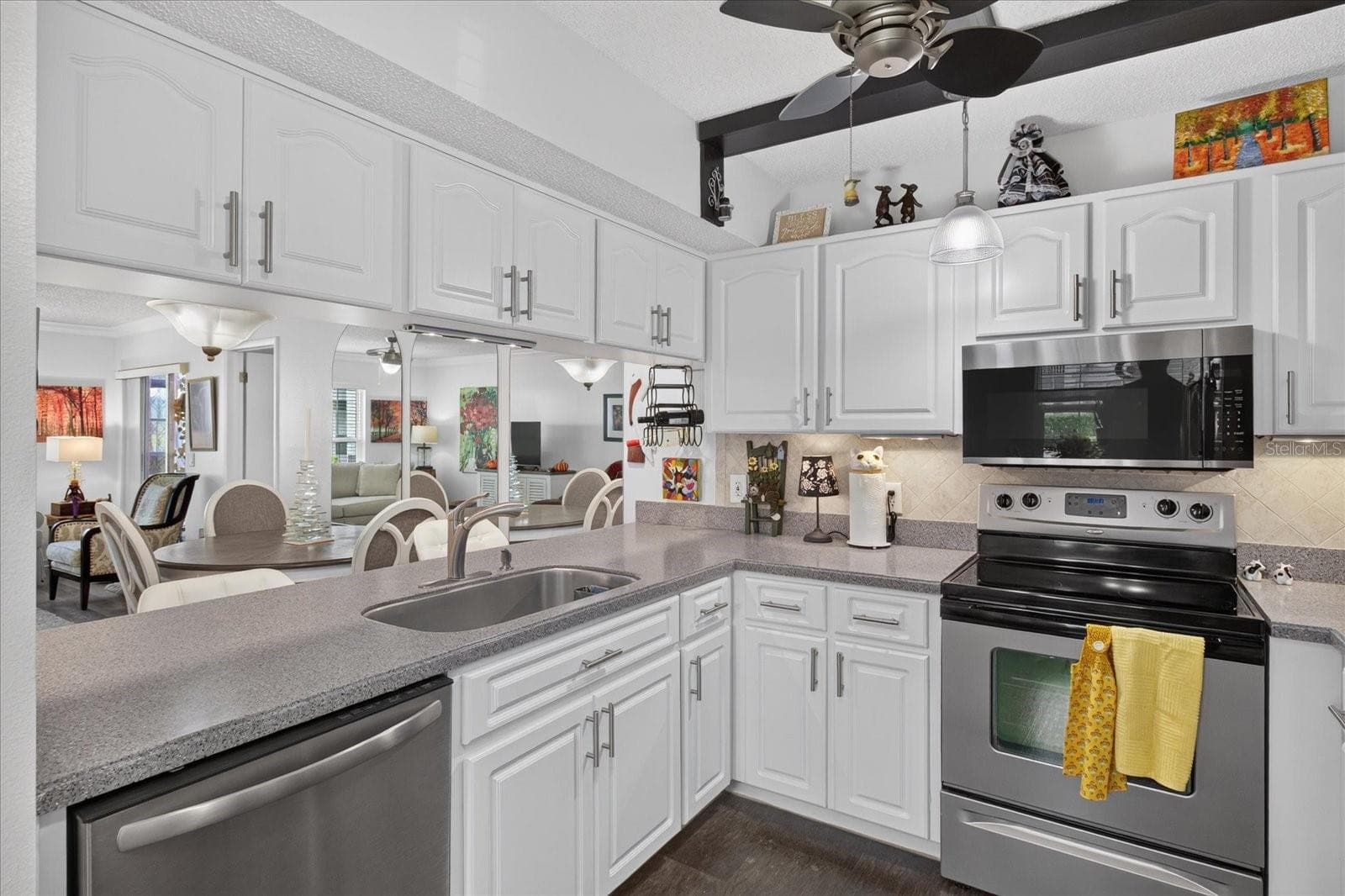 Condominium at 12125 SPARTAN WAY #104, HUDSON, photo 13 of 55