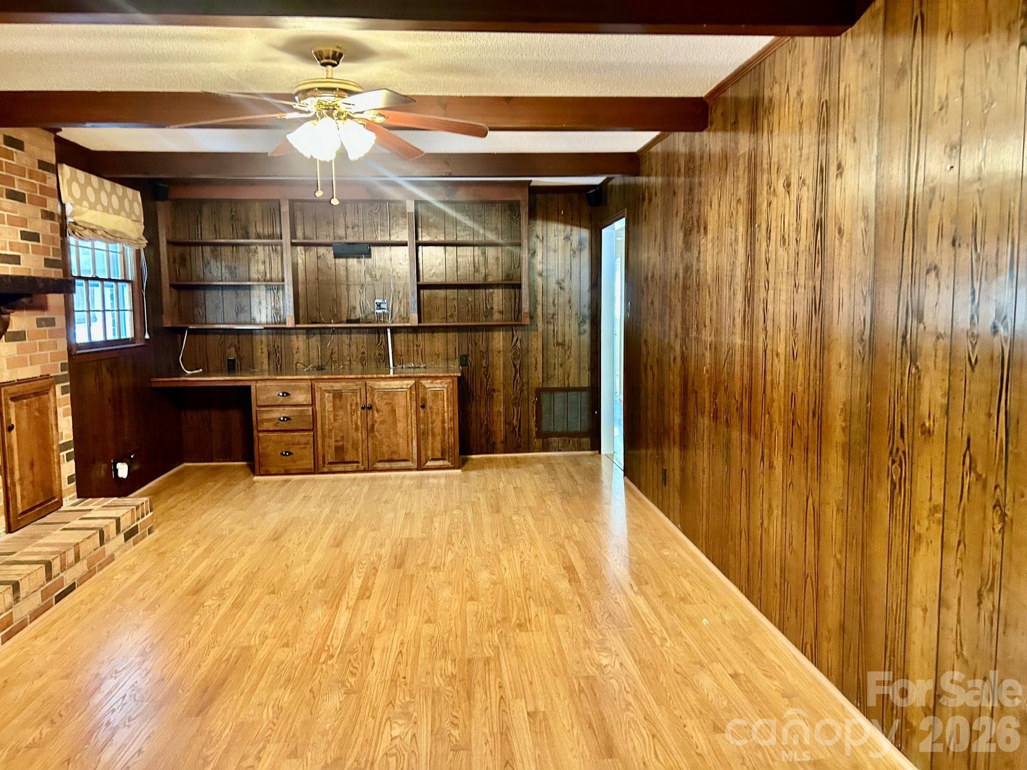 Single Family Residence at 620 Mcdowell Drive, Chester, photo 13 of 44