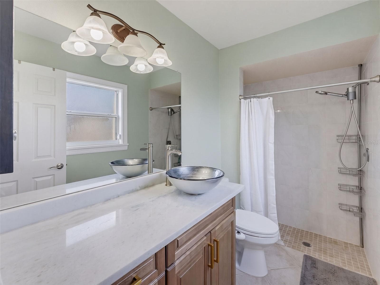 Single Family Residence at 1846 DEL ROBLES DR, CLEARWATER, photo 23 of 45