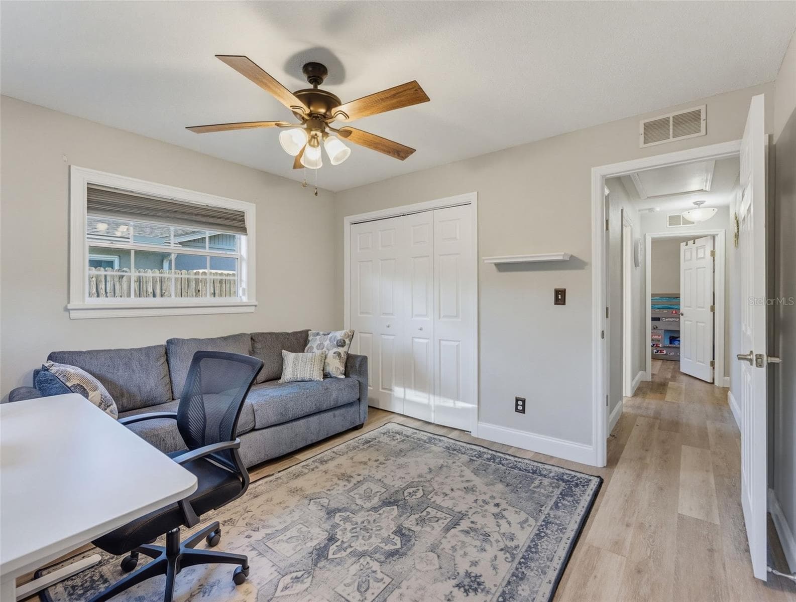 Single Family Residence at 1846 DEL ROBLES DR, CLEARWATER, photo 31 of 45