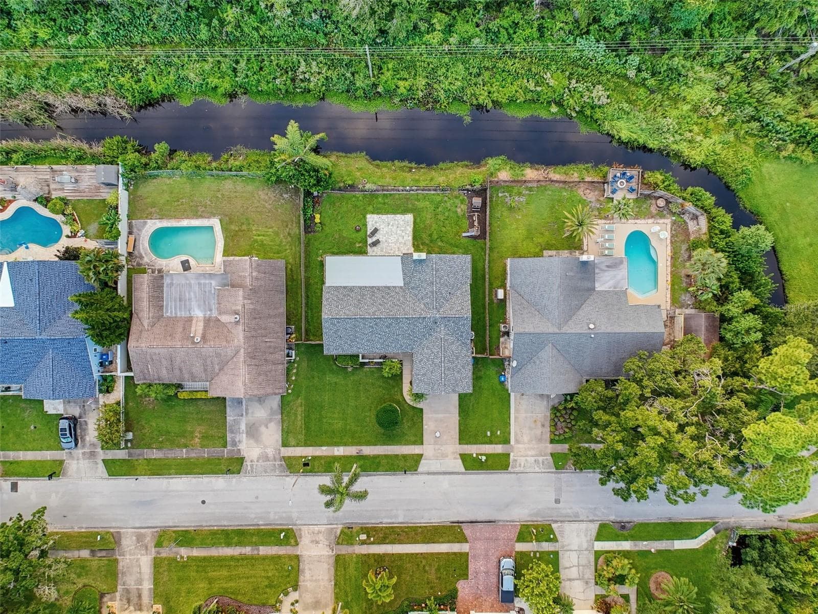 Single Family Residence at 1846 DEL ROBLES DR, CLEARWATER, photo 32 of 45