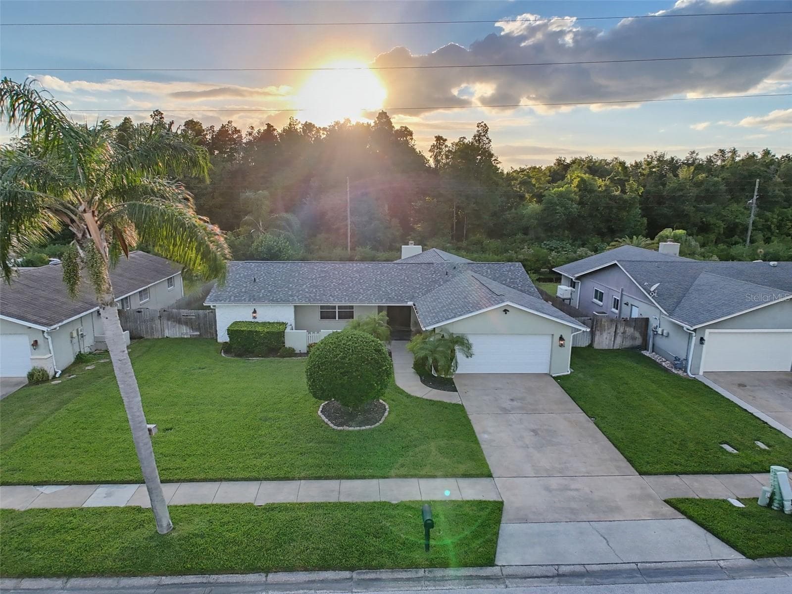 Single Family Residence at 1846 DEL ROBLES DR, CLEARWATER, photo 43 of 45