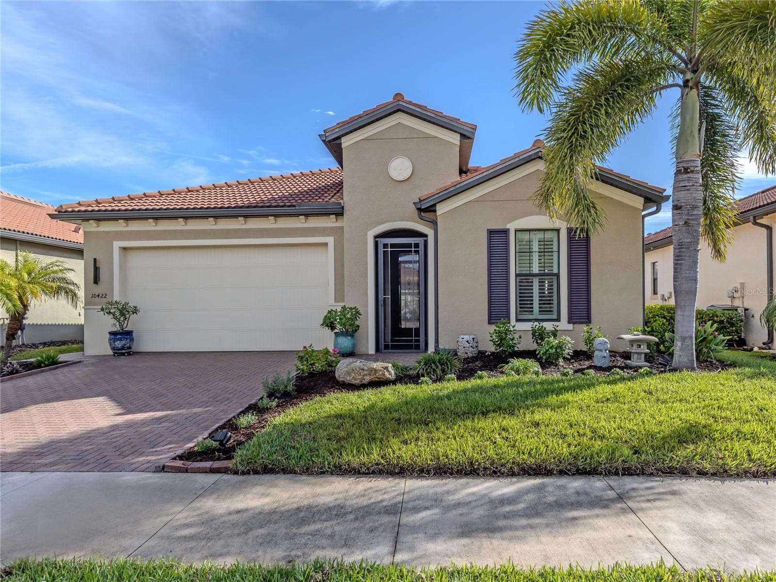 Single Family Residence at 10422 MEDJOOL DR, VENICE, photo 17 of 100