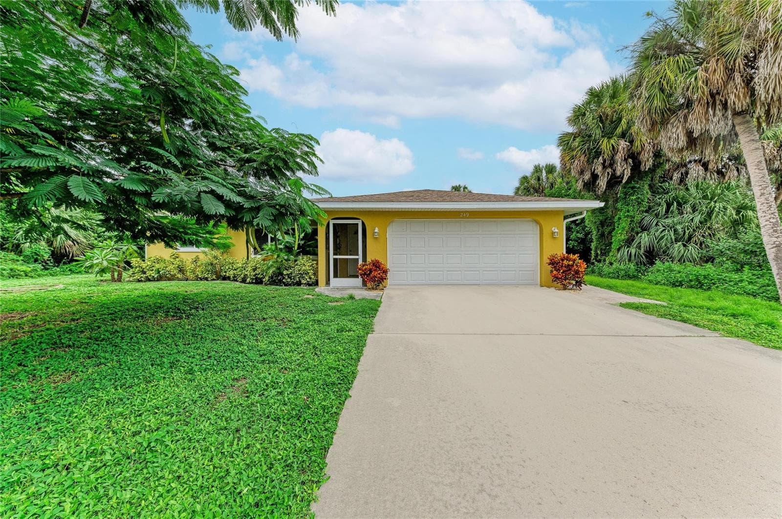 Single Family Residence at 249 FOUNTAIN ST, PORT CHARLOTTE, photo 16 of 74