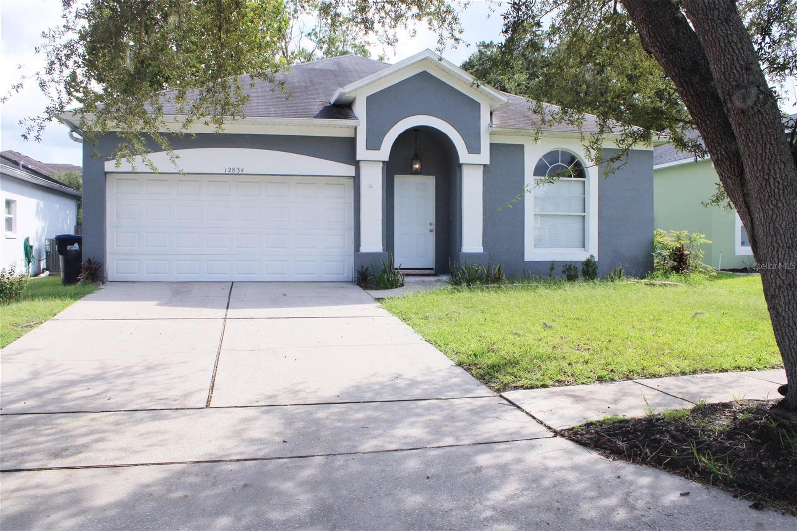 Single Family Residence at 12834 WOODBURY GLEN DR, ORLANDO, photo 2 of 30