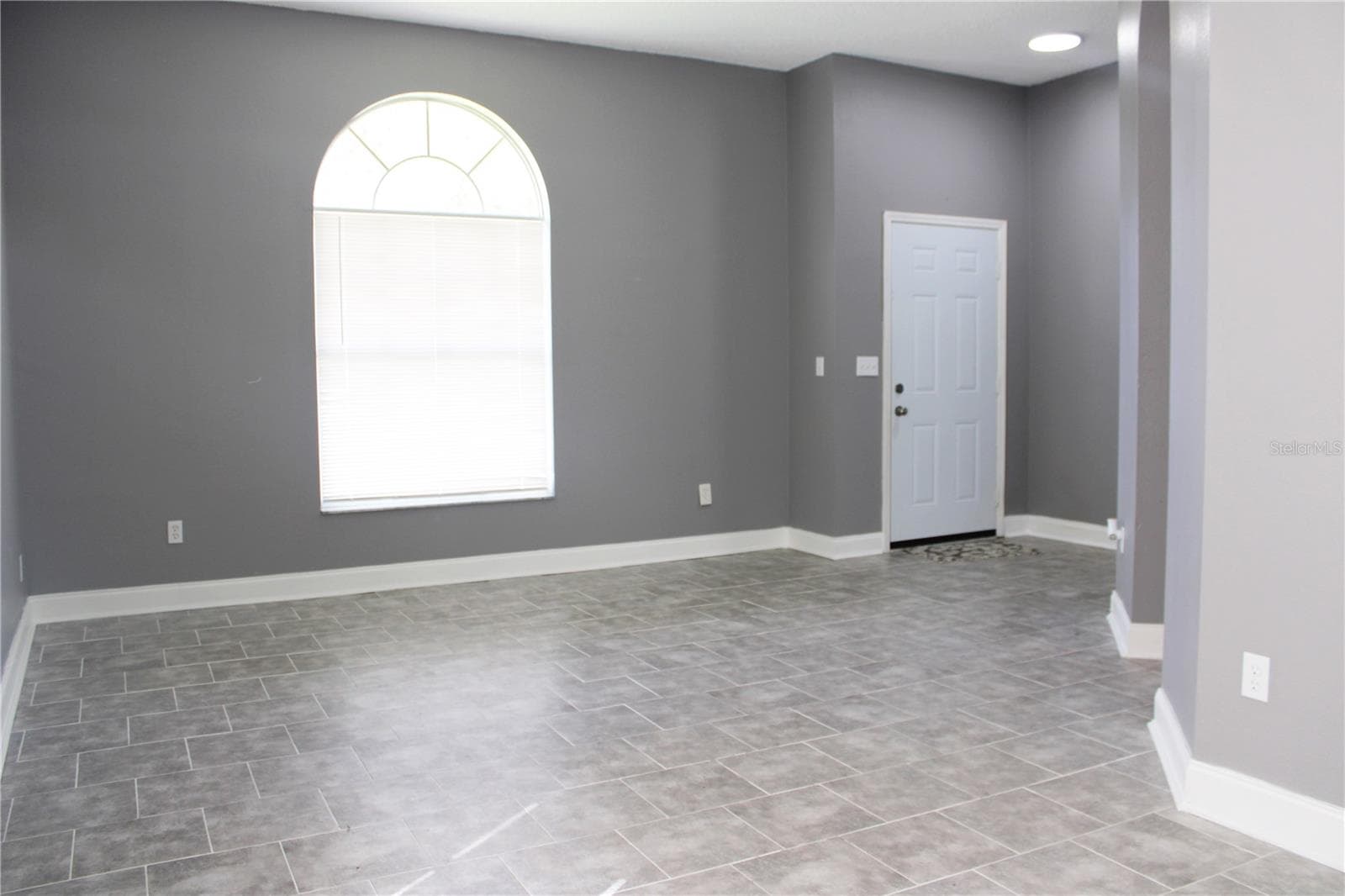 Single Family Residence at 12834 WOODBURY GLEN DR, ORLANDO, photo 7 of 30
