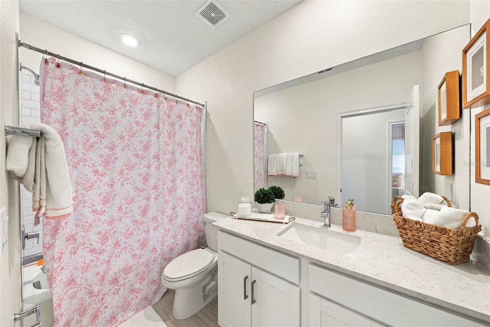 Single Family Residence at 7706 S TRASK ST, TAMPA, photo 32 of 41
