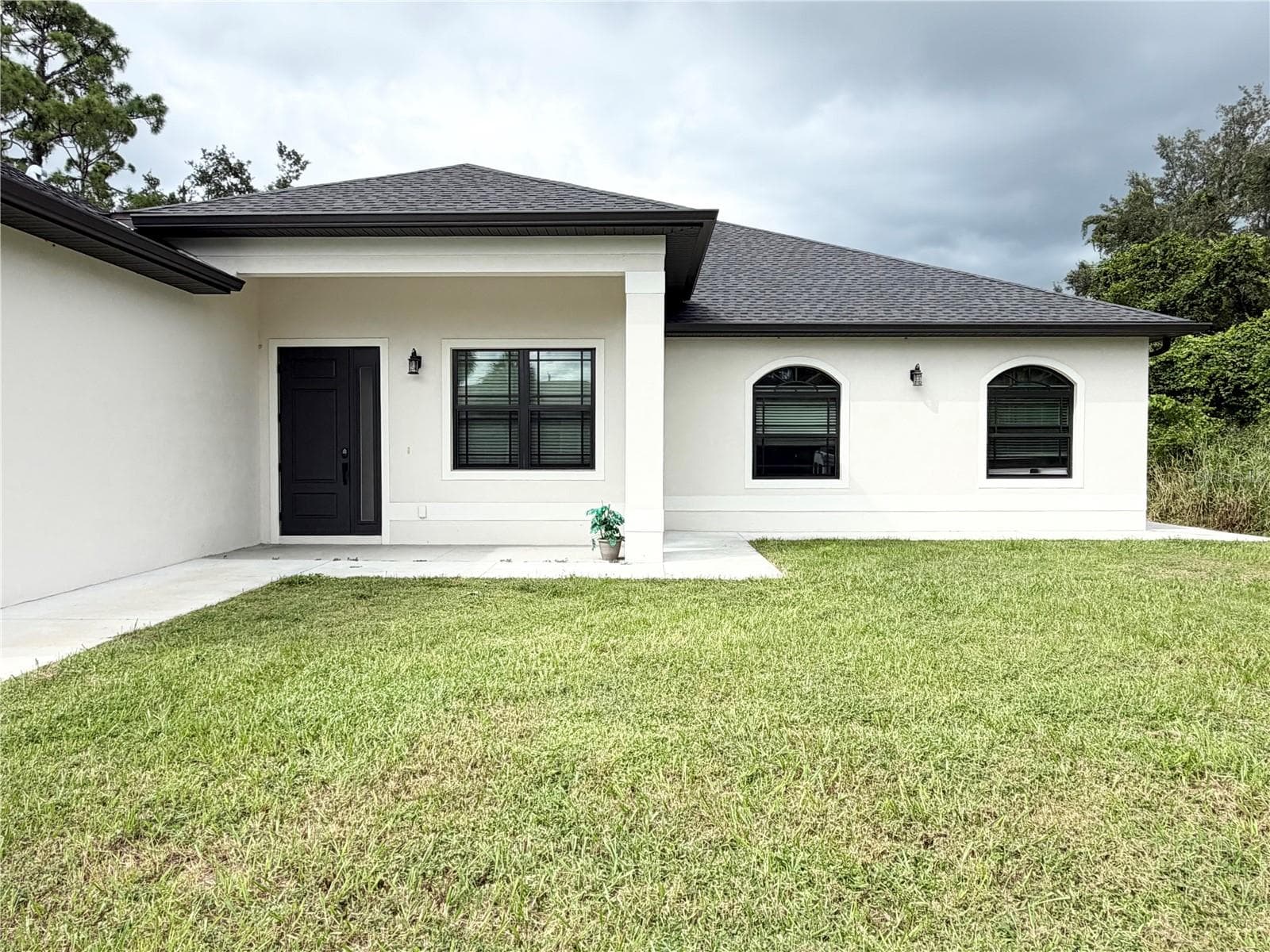 Single Family Residence at 17204 BONNIE AVE, PORT CHARLOTTE, photo 2 of 45