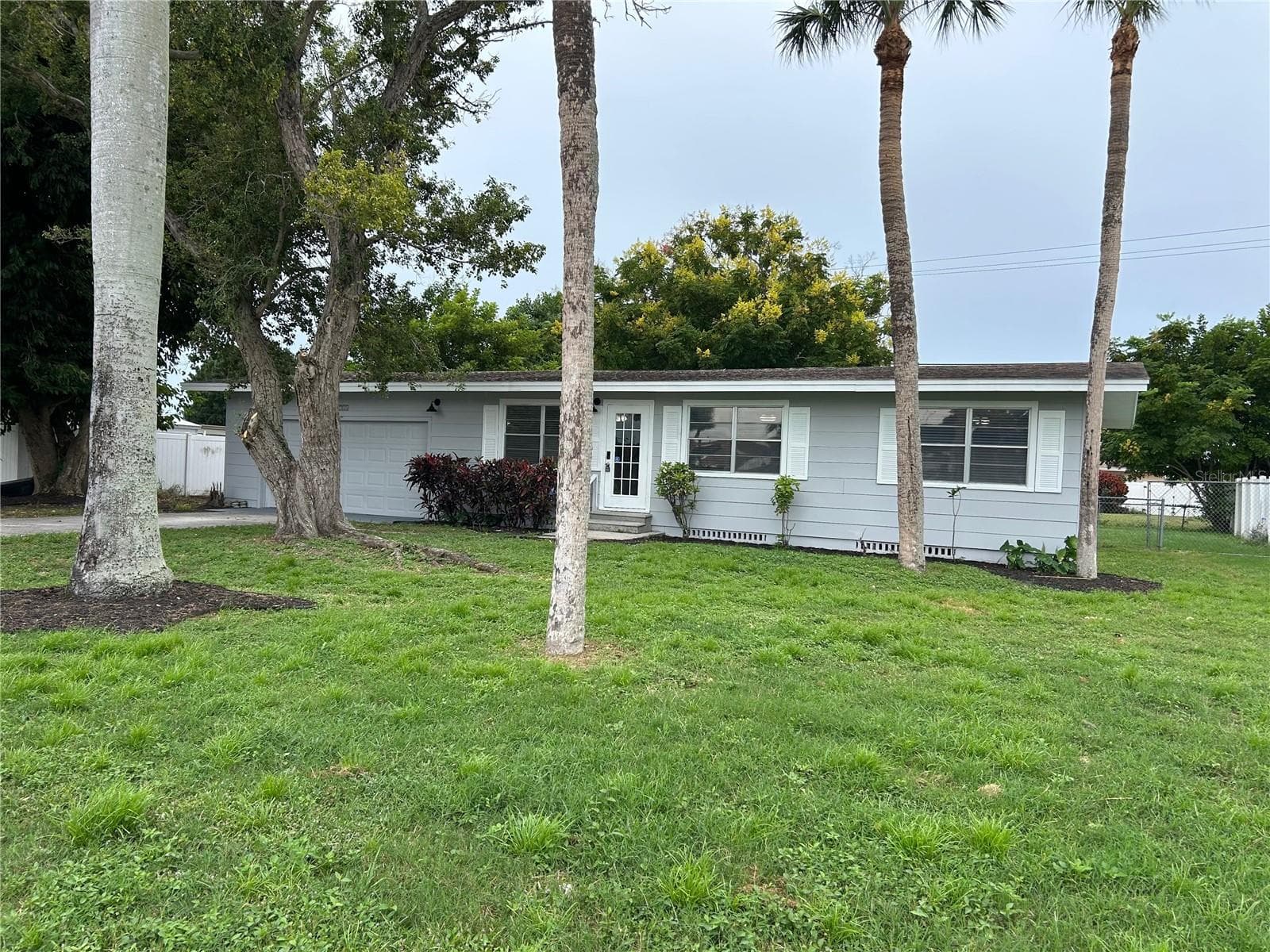 Single Family Residence at 4708 PARK ACRES DR, BRADENTON, photo 3 of 49