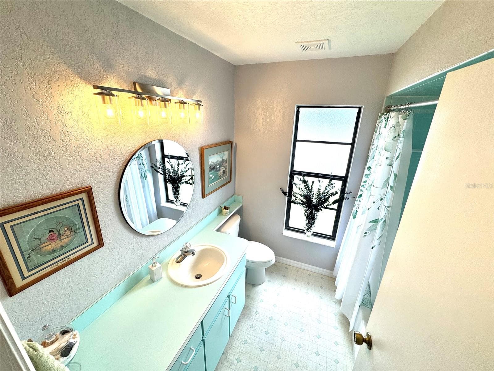 Single Family Residence at 8107 TEDBURN PARK, SPRING HILL, photo 24 of 41