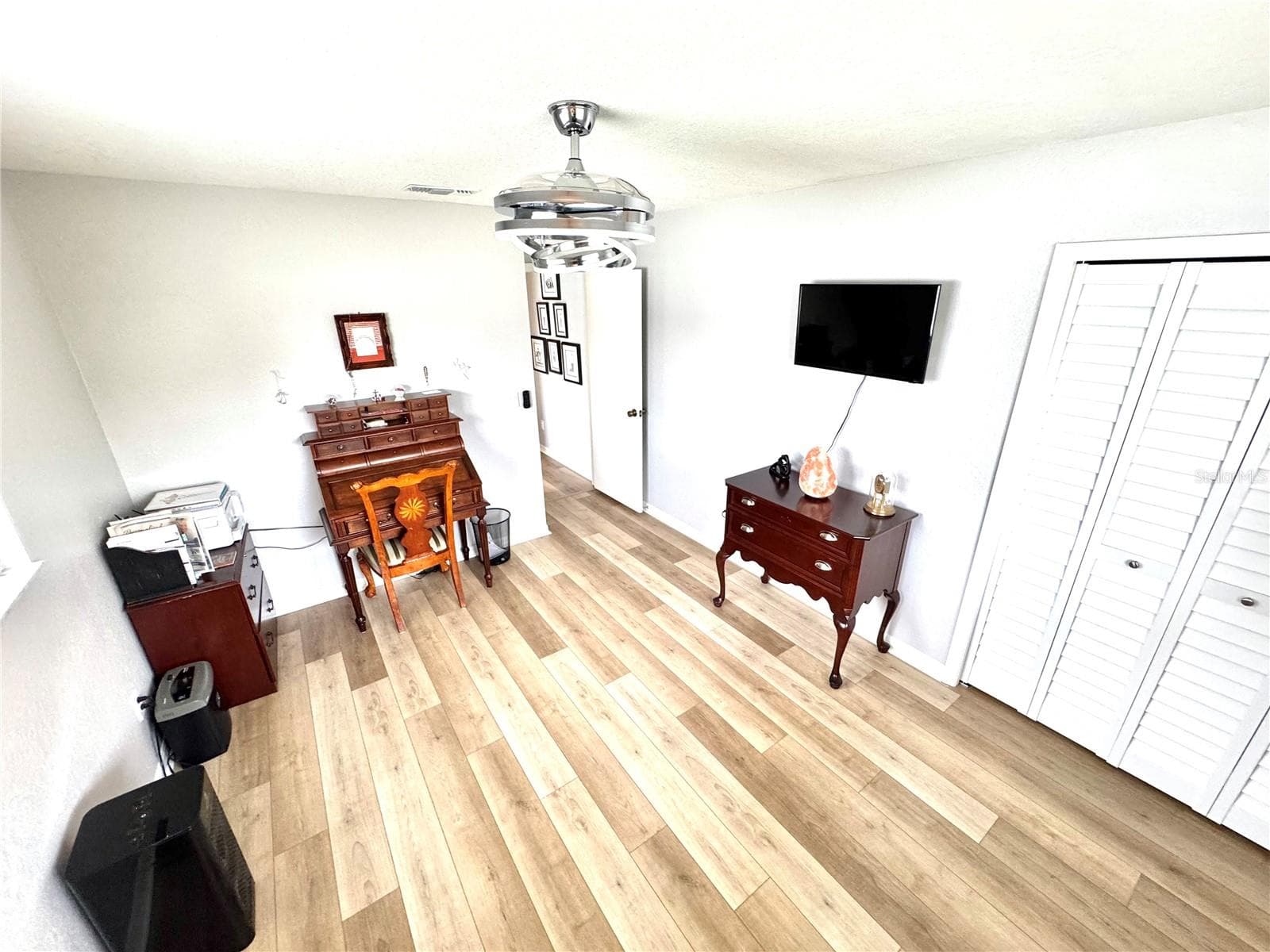 Single Family Residence at 8107 TEDBURN PARK, SPRING HILL, photo 27 of 41
