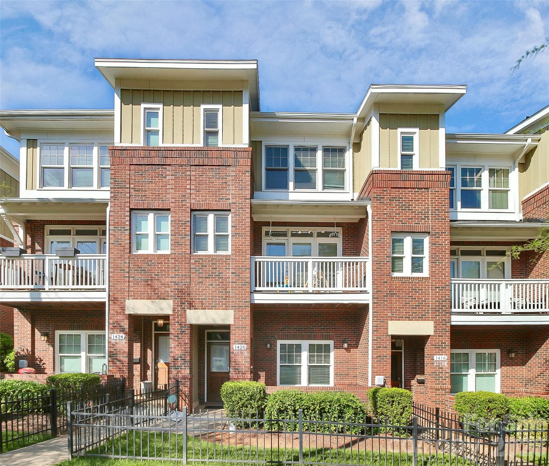 Townhouse at 1420 W 4th Street, Charlotte, photo 30 of 30