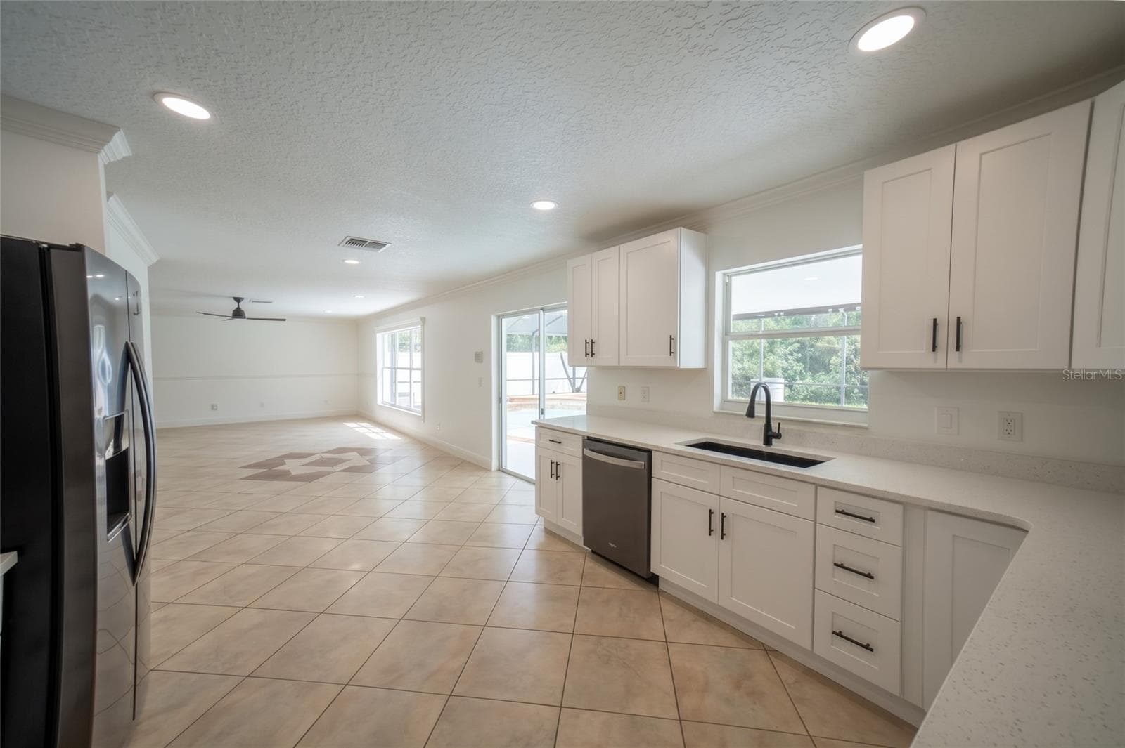 Kitchen to Family Room - 14208 ABINGTON HEIGHTS DR, ORLANDO