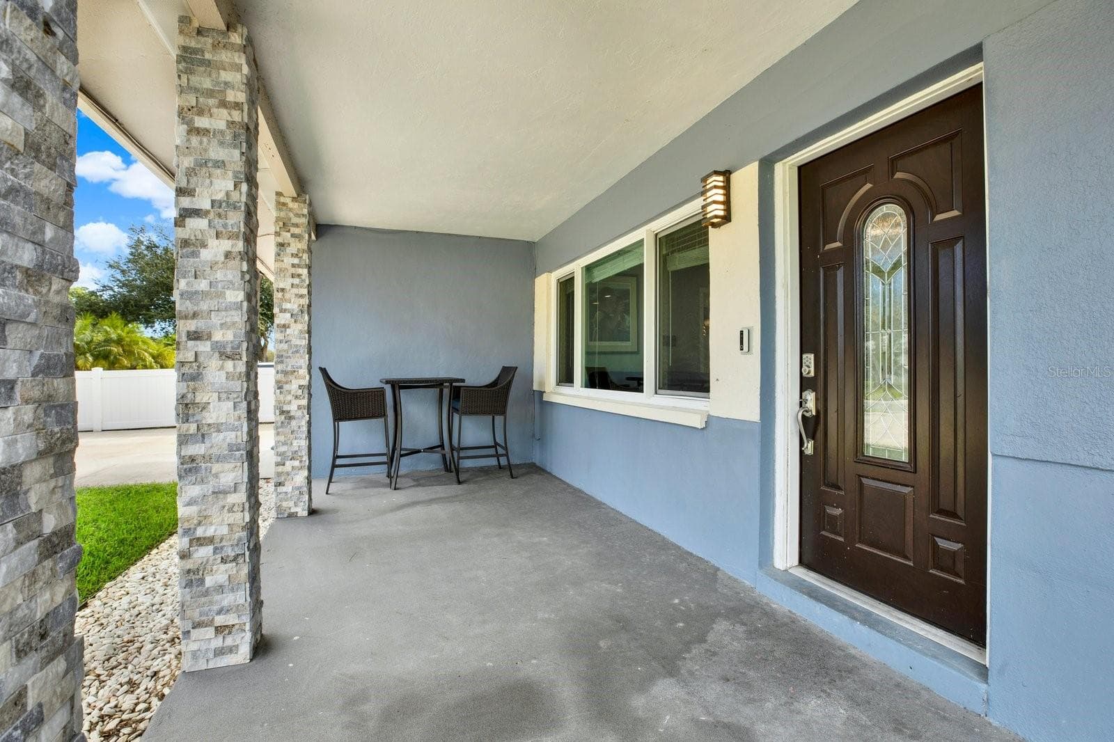 Single Family Residence at 1000 59TH AVE S, ST PETERSBURG, photo 2 of 19