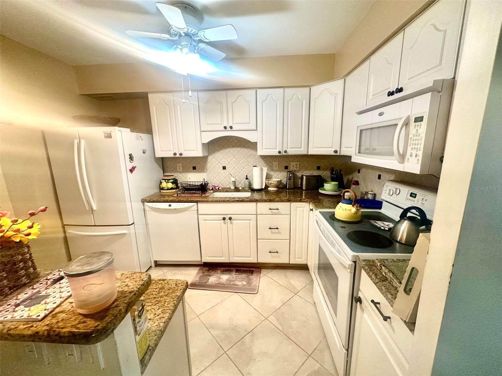 Condominium at 2800 N ATLANTIC AVE #811, DAYTONA BEACH, photo 10 of 18
