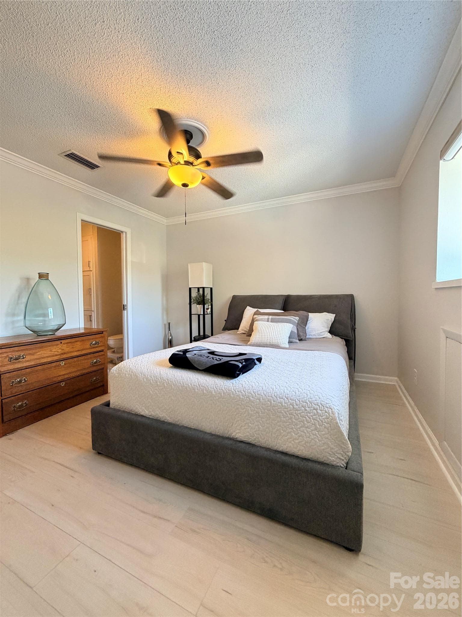 Condominium at 26 11th Avenue NE, Hickory, photo 7 of 46