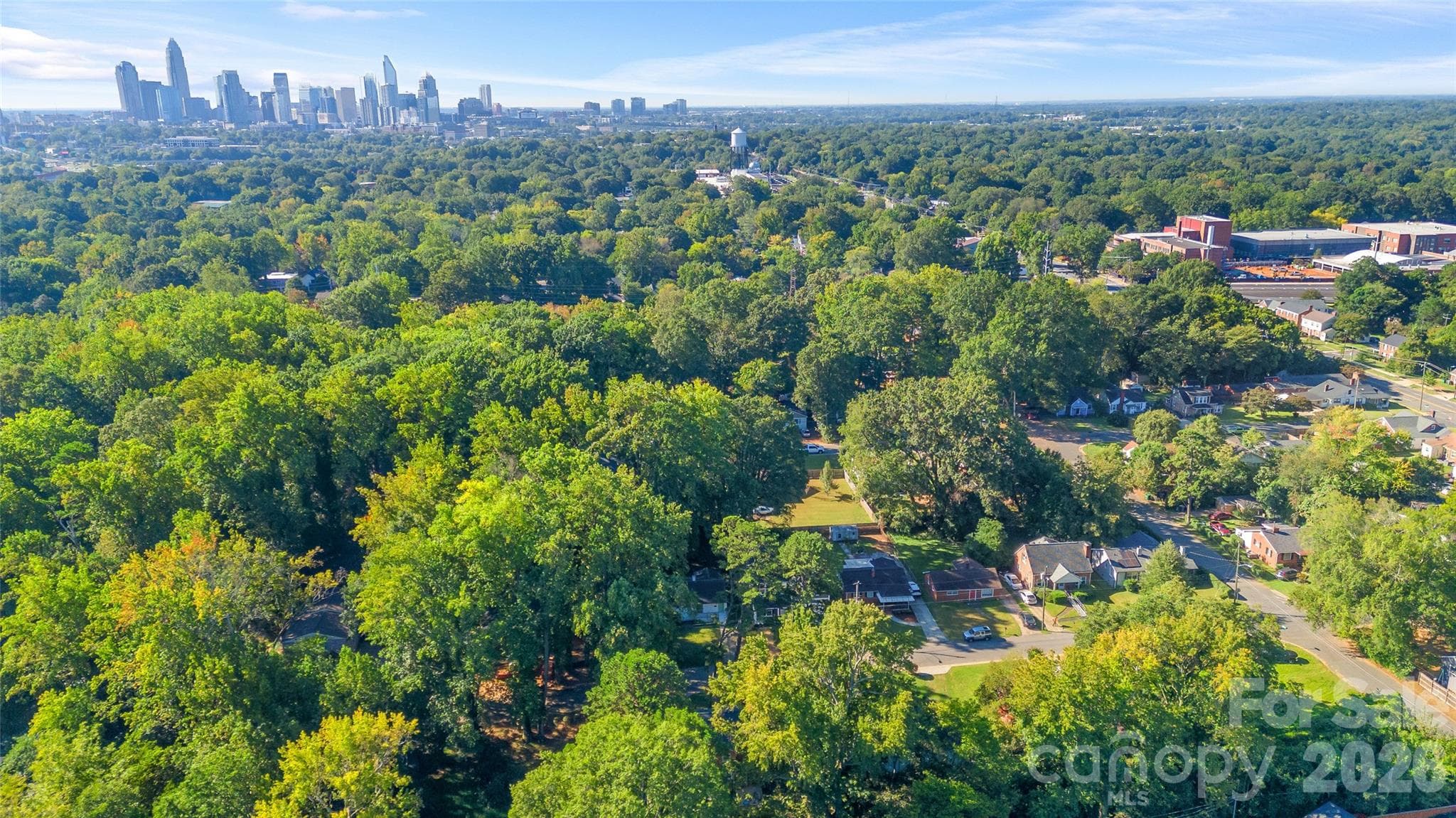 Single Family Residence at 2019 St Mark Street, Charlotte, photo 7 of 18