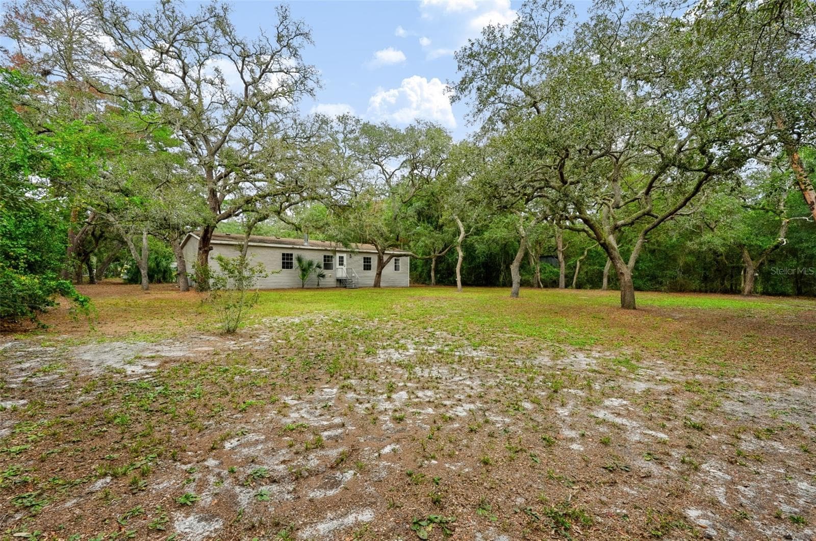 Manufactured Home at 14100 LITTLE RANCH RD, SPRING HILL, photo 37 of 42